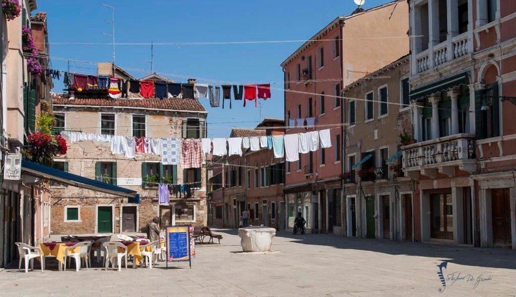 Ca Giardini Apartments In Biennale By Bricola Apartments Venice Luaran gambar
